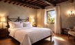 Tuscan Stone Corner 9