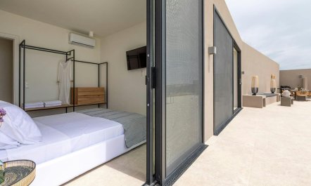 Azure Cove Stay 7
