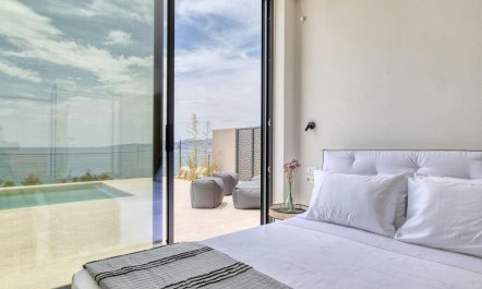 Azure Cove Stay 6