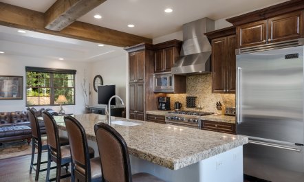 Rocky Cascade Estate 5