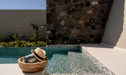 Santorini Sun 2