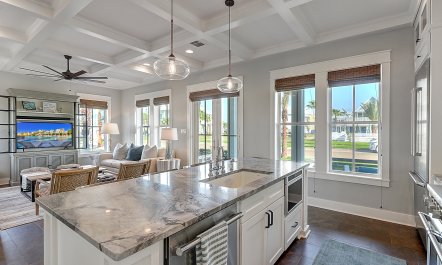 Saltwater Haven 8
