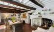 Elegant Tuscan Courtyard 4
