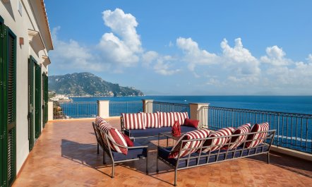Amalfi in Bloom 1