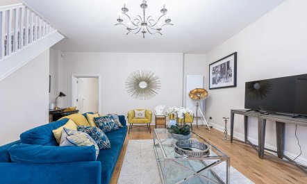 Knightsbridge Hideaway 2