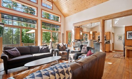 Majestic Pines Peak 4
