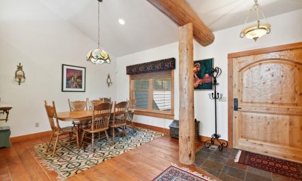 Majestic Pines Peak 6