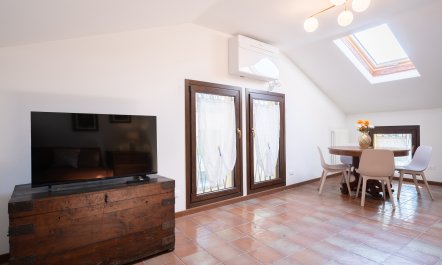 Antonio's Place 4