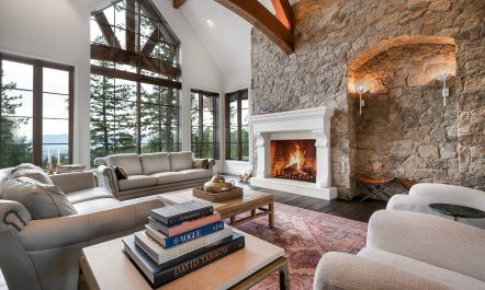 Grand Timberland Inn