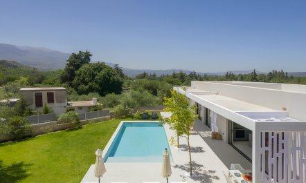 Cretan Horizons