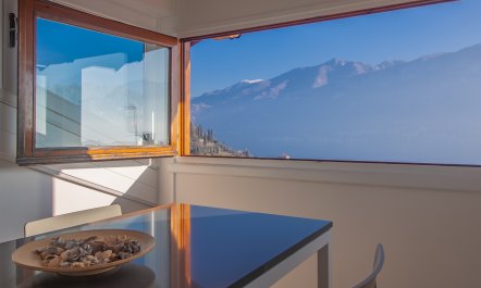 Lake Como Grace 5