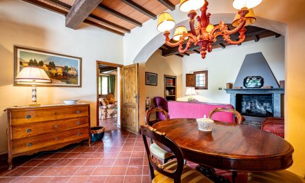 Tranquil Tuscan Treasure 9