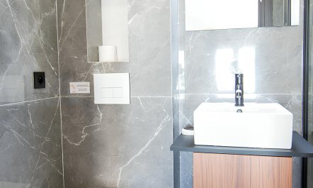 A Riviera Stay 8