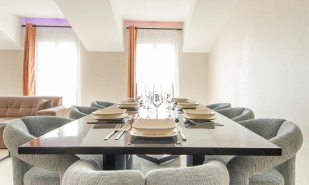 A Riviera Stay 1