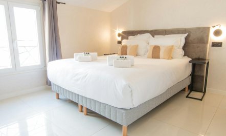 A Riviera Stay 4