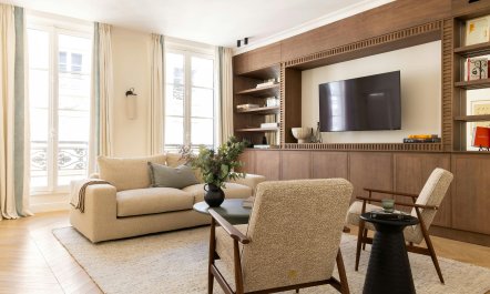 &Eacute;lys&eacute;e Ease 4