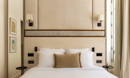 Parisian Ivory 7