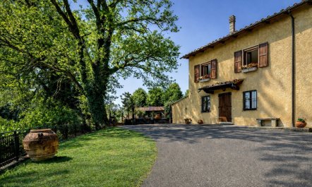 Italian Embrace