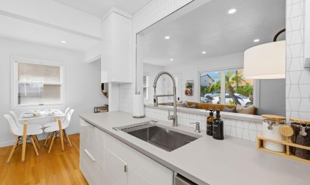 Ocean Garden Home 7