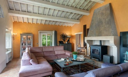 The Tuscan Warmth 1