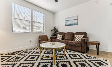 Glendale Gold 2