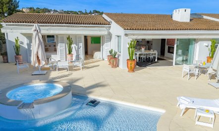 Lush Riviera Abode 2