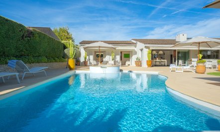 Lush Riviera Abode