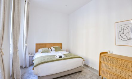 Marseille Modern 7