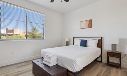 Glendale Gem 6