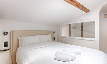 Bastille Oak 9