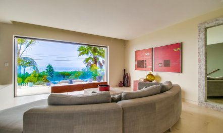Radiant Sea Cove 5