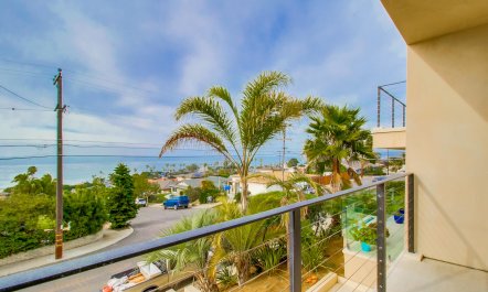 Radiant Sea Cove 3