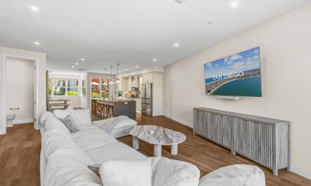 Gentle Coastal Haven 4