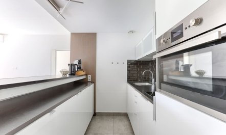 Modern View 8