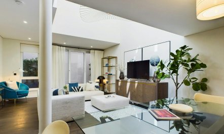 Cerise Mews 4