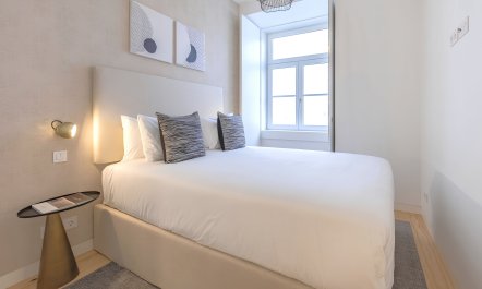 Modern Light 8