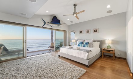 Breezy Shore 7