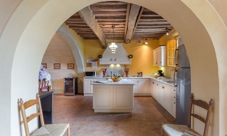 Rolling Tuscan Charm 7