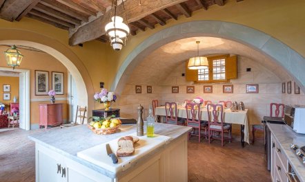 Rolling Tuscan Charm 6