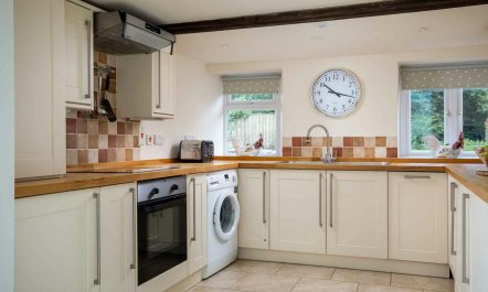 Cotswold Escape 5