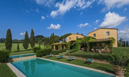 A Sunny Tuscany