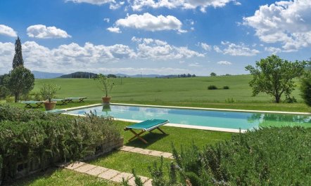 A Sunny Tuscany 2
