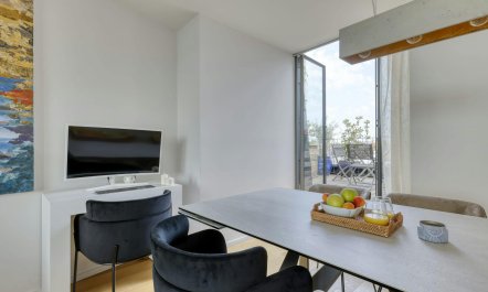 Marais Hideaway 8