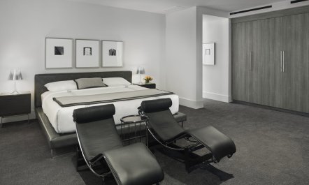 Times Square Suite 3