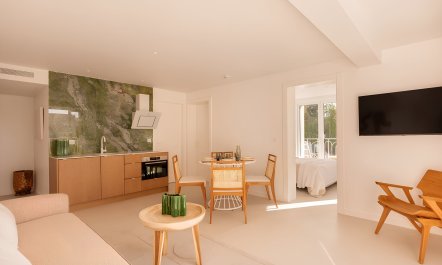 Boulevard Serenity 5