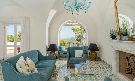 Capri Colours 1