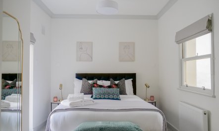 Paddington Prime 7