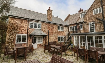 Hearthstone Manor