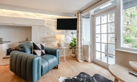 1 Bed in Tenby 6