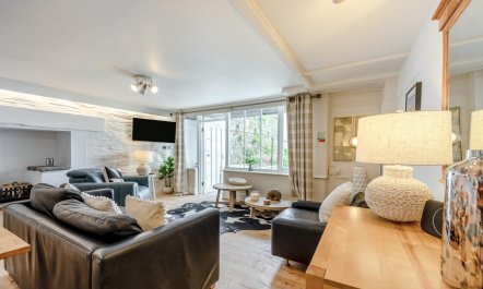 1 Bed in Tenby 9